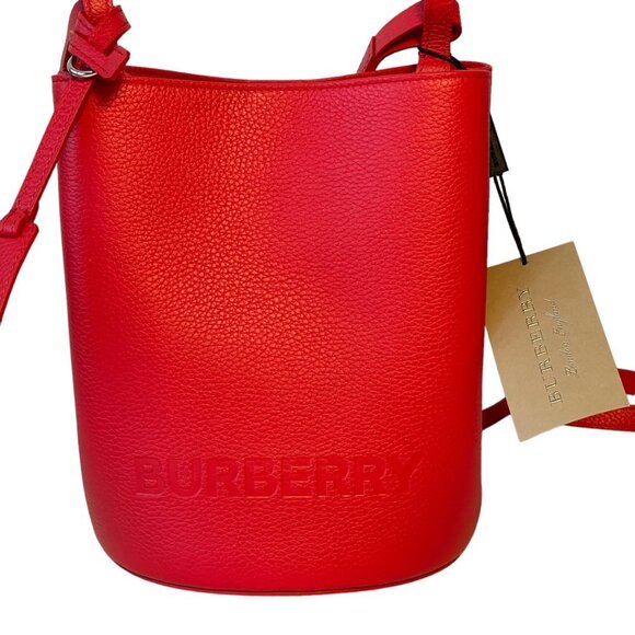 Burberry Lorne Red Pebbled Leather Bucket Crossbody Handbag Purse Bucket Bag - Picture 1 of 16
